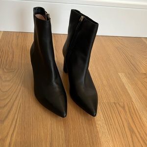 Size 12 women’s books new